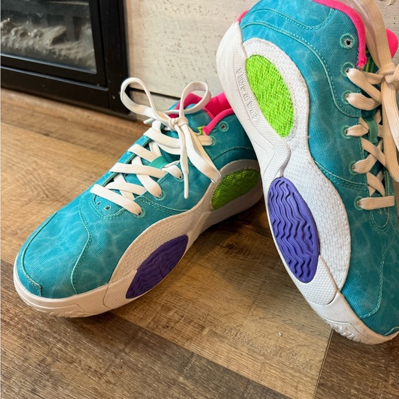 Nike Kids JT b-ball Sneakers in Teal, Pink, and Green - Picture 2 of 9